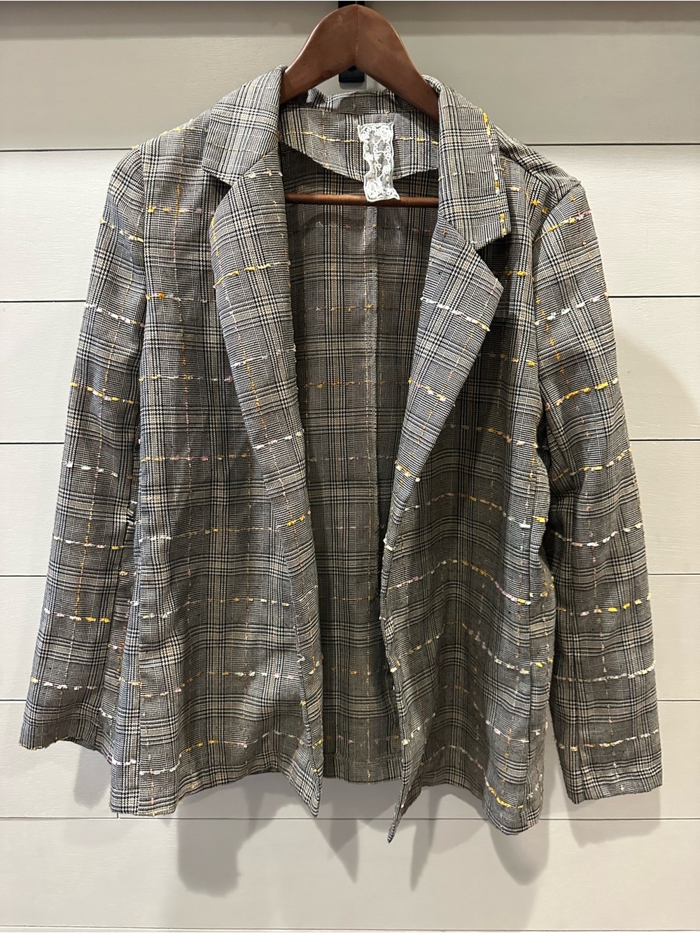 Sadie & Sage Plaid Open-Front Blazer Jacket in Gray with Gold Thread- Medium